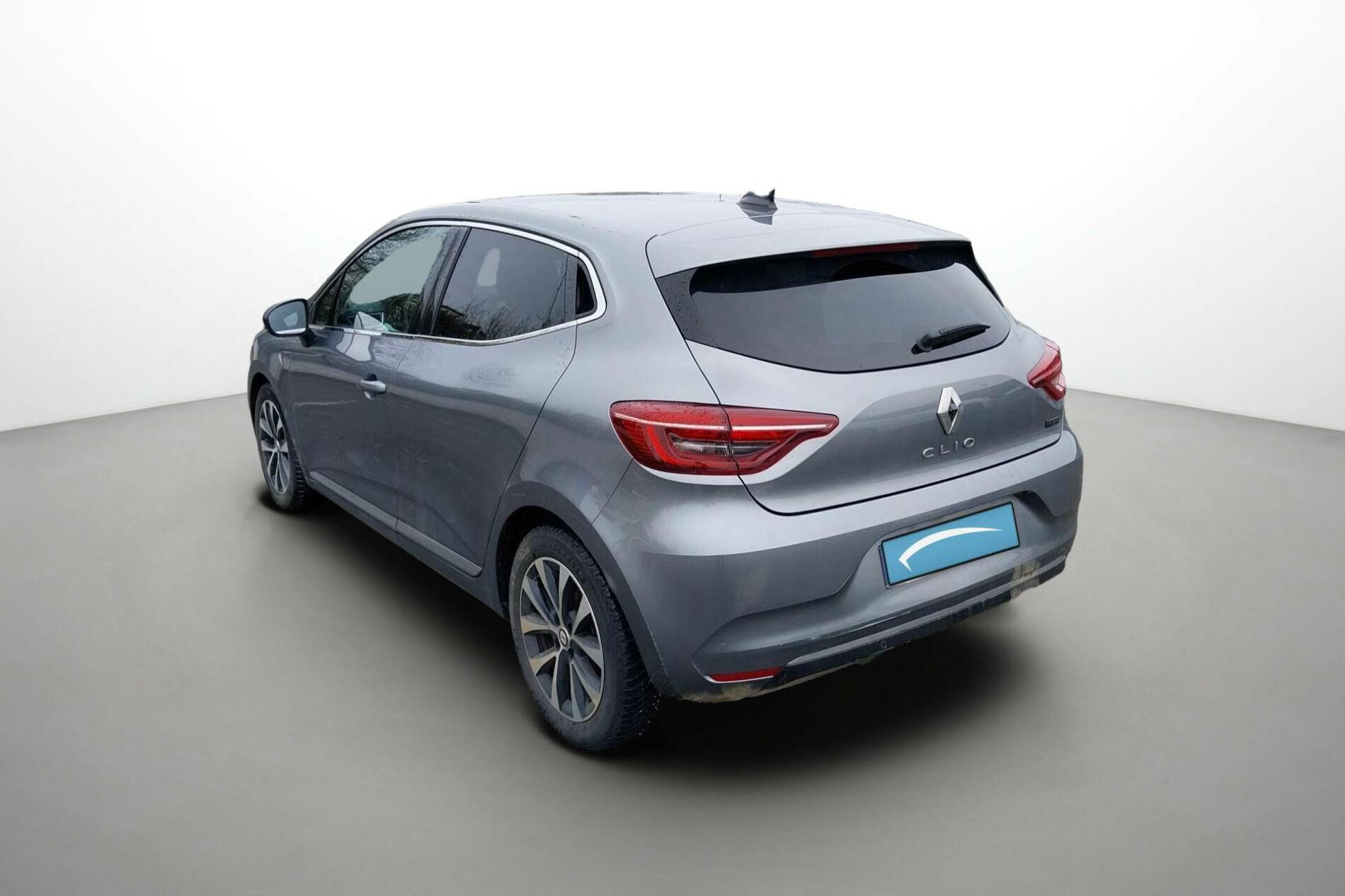 Vente en ligne Renault Clio 5 Clio E-Tech full hybrid 145 au prix de 16 990 €