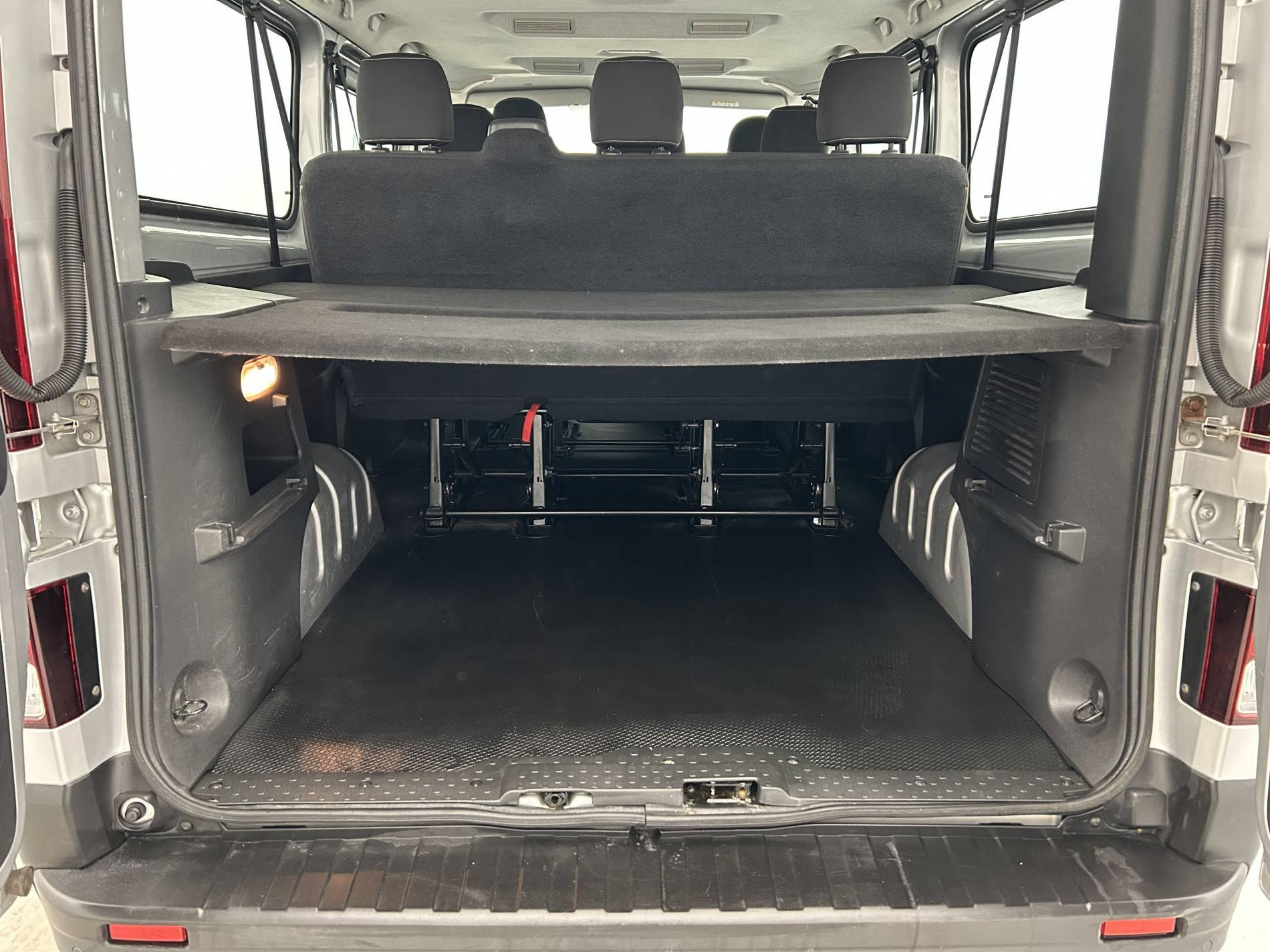 Vente en ligne Renault Trafic  L2 dCi 120 au prix de 20 990 €