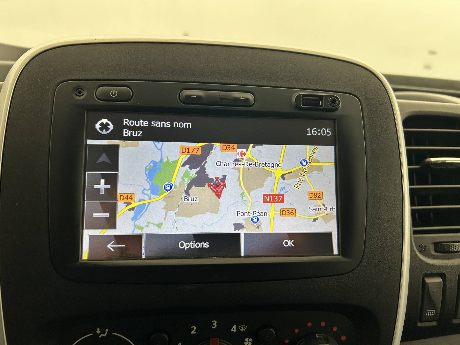 Vente en ligne Renault Trafic  L2 dCi 120 au prix de 20 990 €