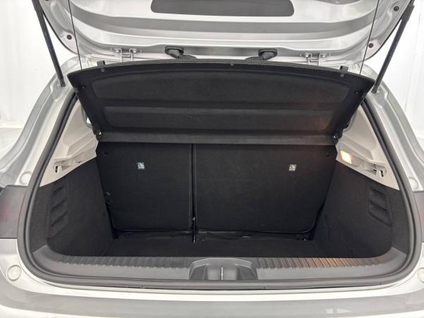 Vente en ligne Renault Clio 5 Clio TCe 90 - 21N au prix de 14 490 €