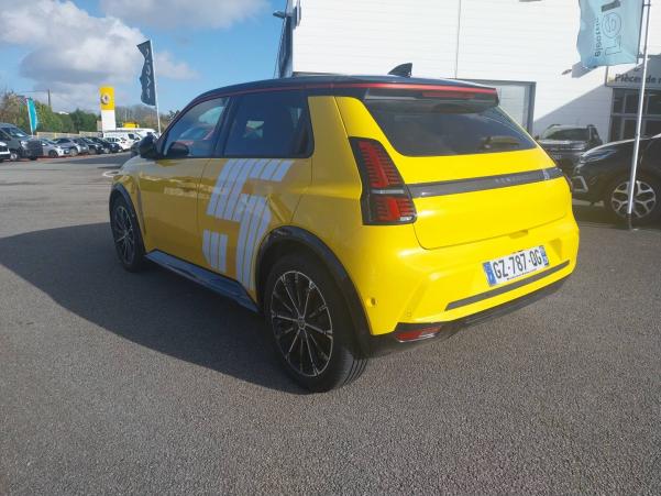 Vente en ligne Renault R5 E-Tech  150 ch autonomie confort au prix de 34 990 €