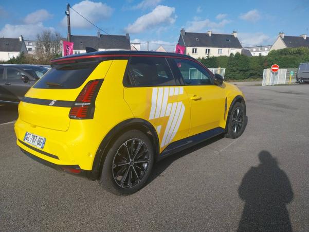 Vente en ligne Renault R5 E-Tech  150 ch autonomie confort au prix de 34 990 €