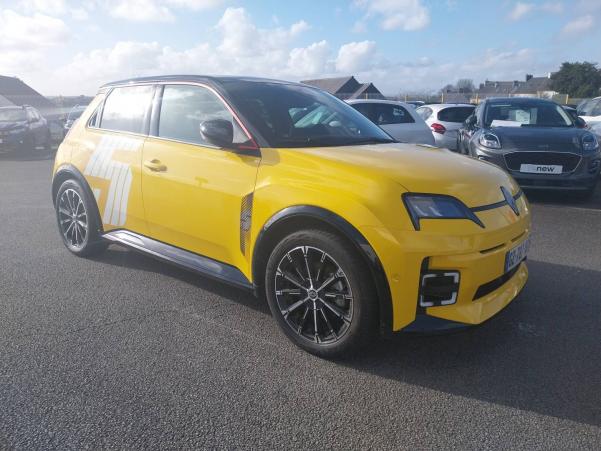 Vente en ligne Renault R5 E-Tech  150 ch autonomie confort au prix de 34 990 €