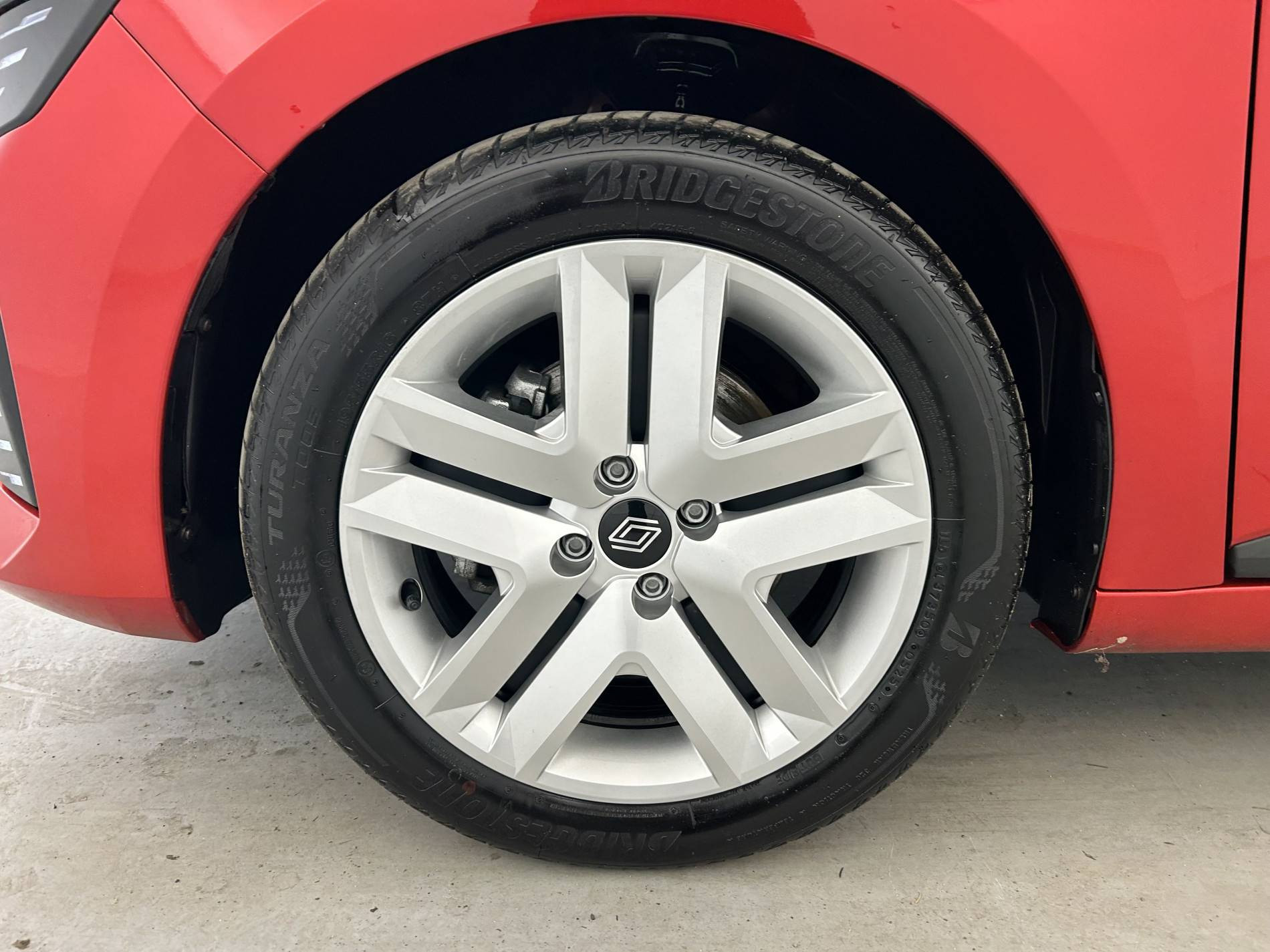 Vente en ligne Renault Clio 5 Clio E-Tech full hybrid 145 ch GSR2 au prix de 20 290 €