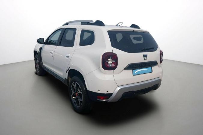 Vente en ligne Dacia Duster  Blue dCi 115 4x2 au prix de 15 490 €