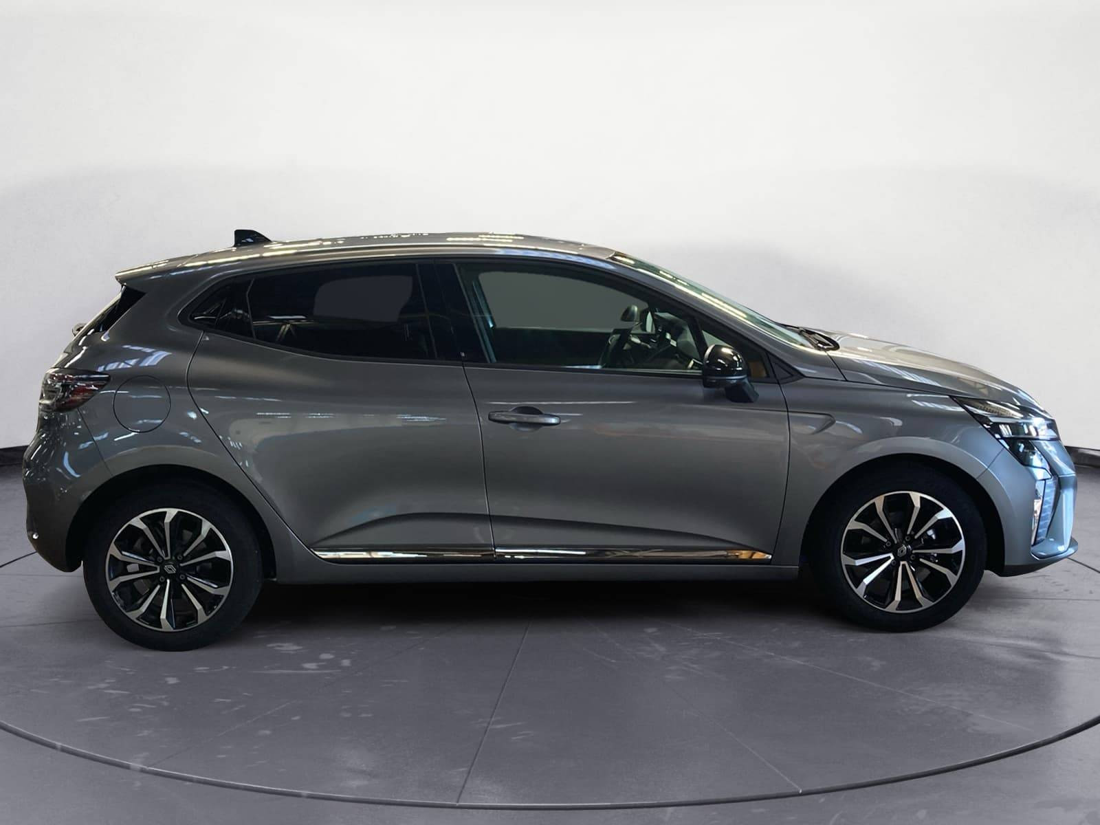 Vente en ligne Renault Clio 5 Clio TCe 90 ch GSR2 au prix de 18 490 €