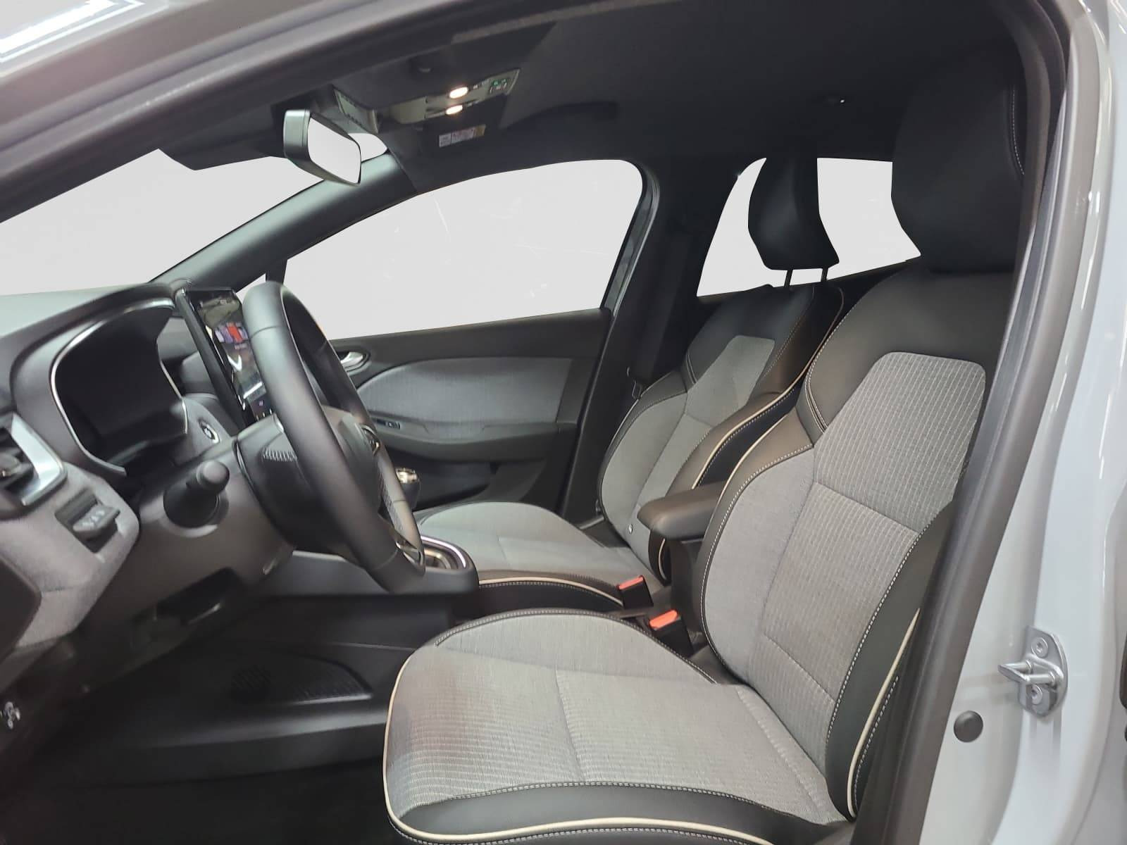 Vente en ligne Renault Clio 5 Clio Eco-G 100 ch GSR2 au prix de 17 490 €