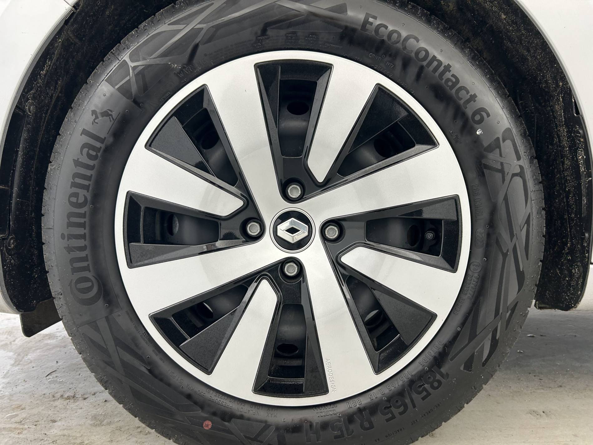 Vente en ligne Renault Clio 5 Clio TCe 90 au prix de 14 990 €