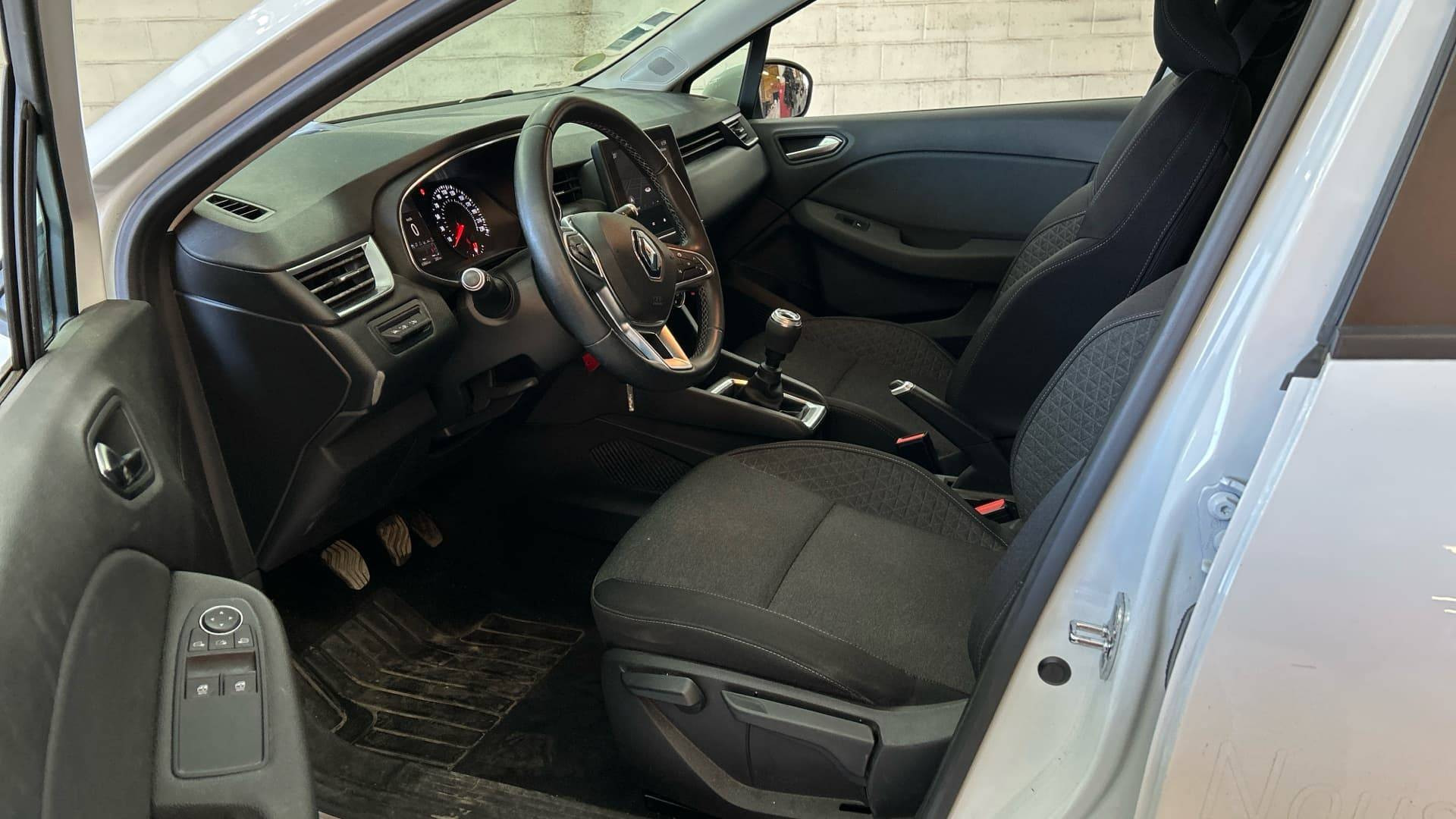 Vente en ligne Renault Clio 5 Clio Blue dCi 85 au prix de 12 990 €