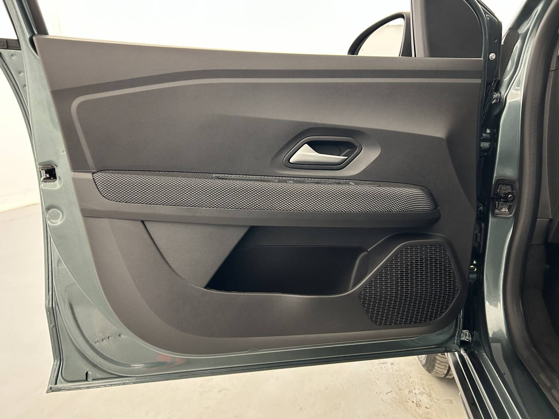 Vente en ligne Dacia Jogger  ECO-G 100 7 places GSR2 au prix de 19 990 €