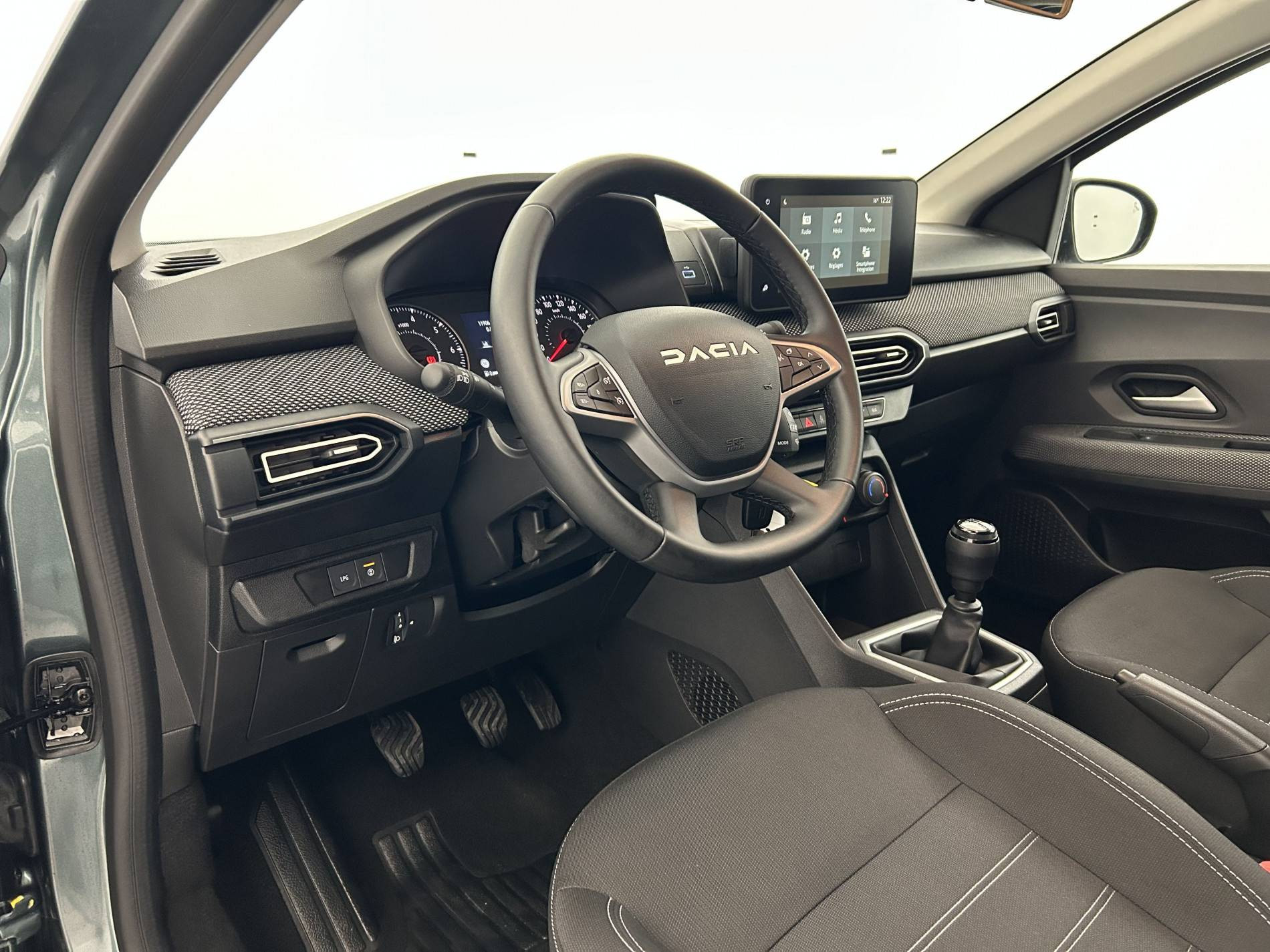 Vente en ligne Dacia Jogger  ECO-G 100 7 places GSR2 au prix de 19 990 €