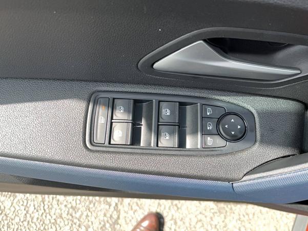 Vente en ligne Dacia Duster  Hybrid 140 au prix de 27 490 €