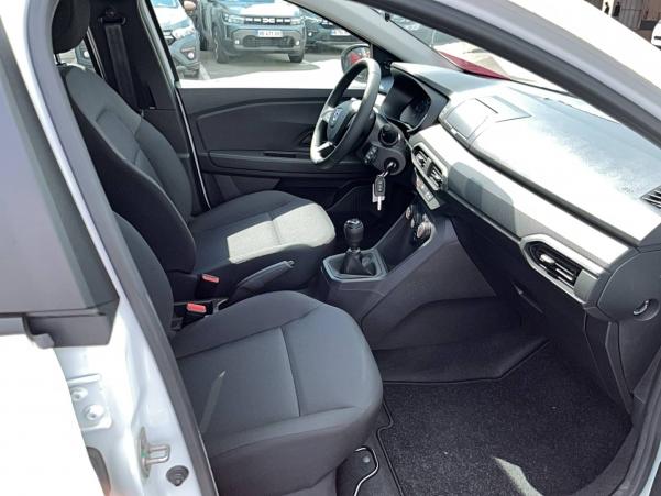 Vente en ligne Dacia Jogger  ECO-G 100 7 places au prix de 17 490 €