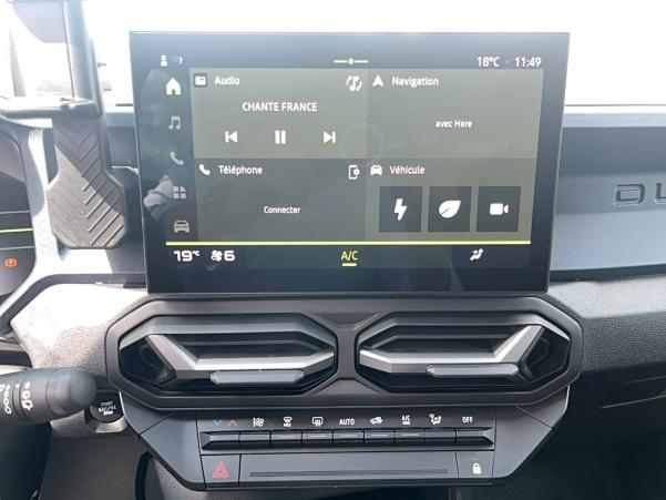 Vente en ligne Dacia Duster  Hybrid 140 au prix de 27 490 €