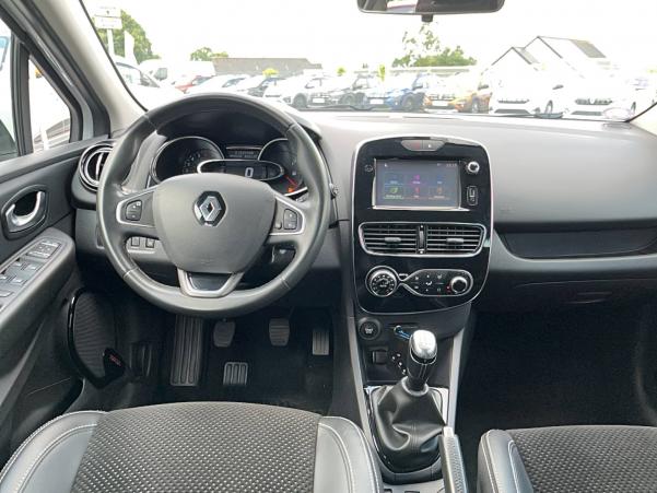 Vente en ligne Renault Clio 4 Clio TCe 90 E6C au prix de 12 490 €