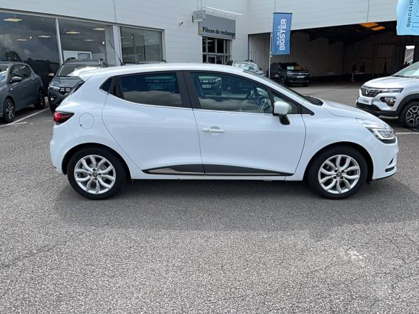 Vente en ligne Renault Clio 4 Clio TCe 90 E6C au prix de 12 490 €