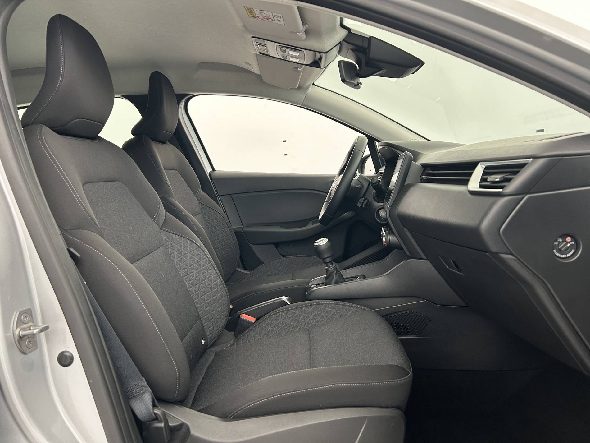 Vente en ligne Renault Clio 5 Clio TCe 90 au prix de 13 990 €