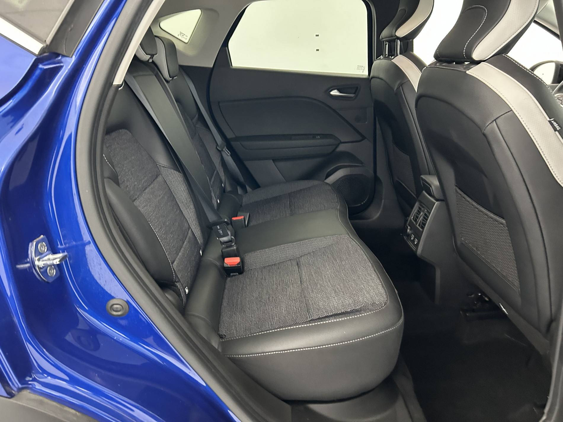 Vente en ligne Renault Captur  E-Tech 145 - 21 au prix de 16 990 €