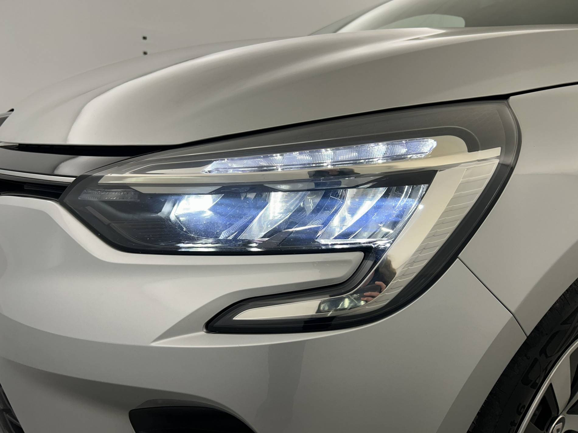 Vente en ligne Renault Clio 5 Clio TCe 90 au prix de 14 490 €