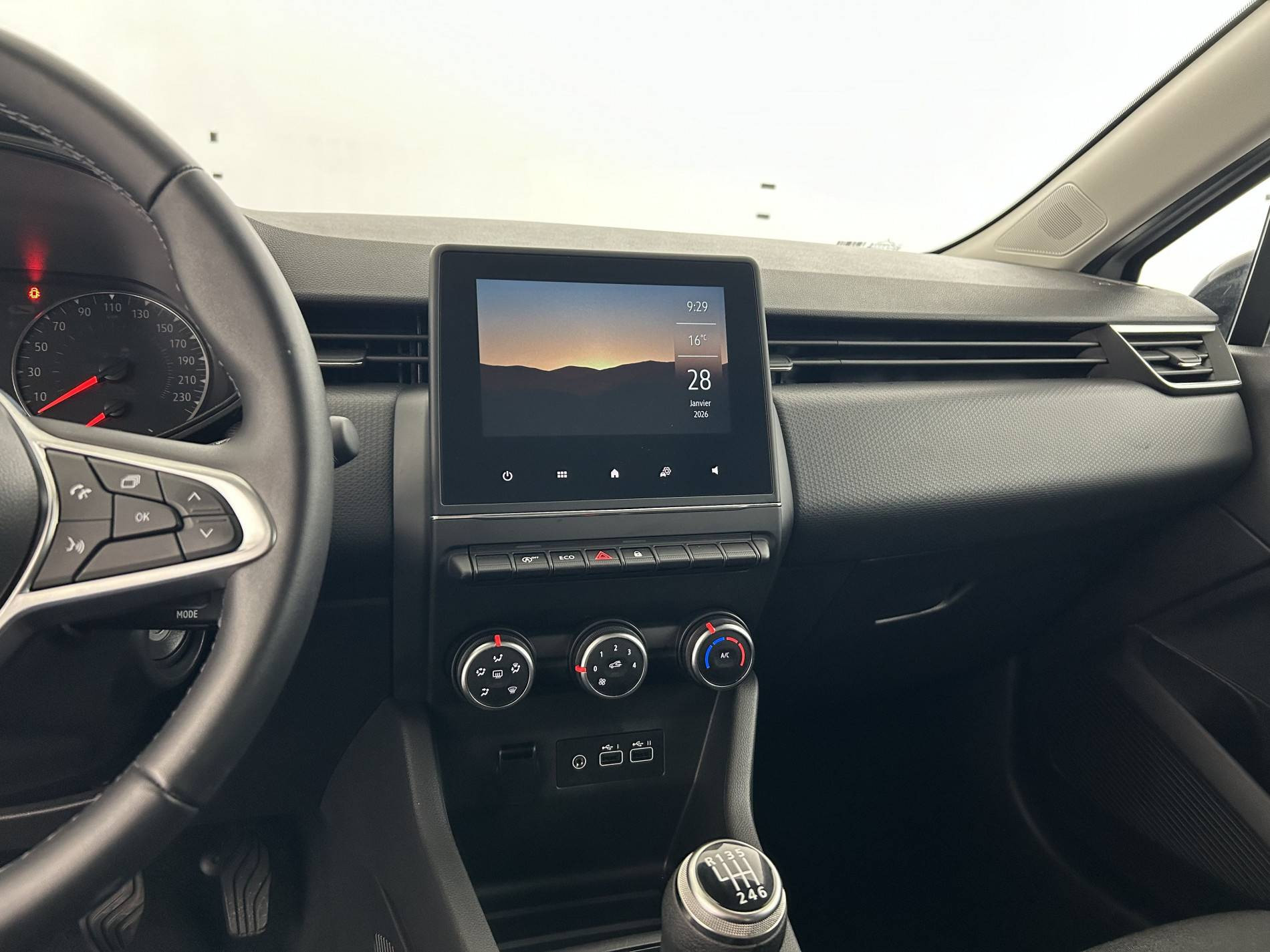 Vente en ligne Renault Clio 5 Clio TCe 90 au prix de 14 490 €