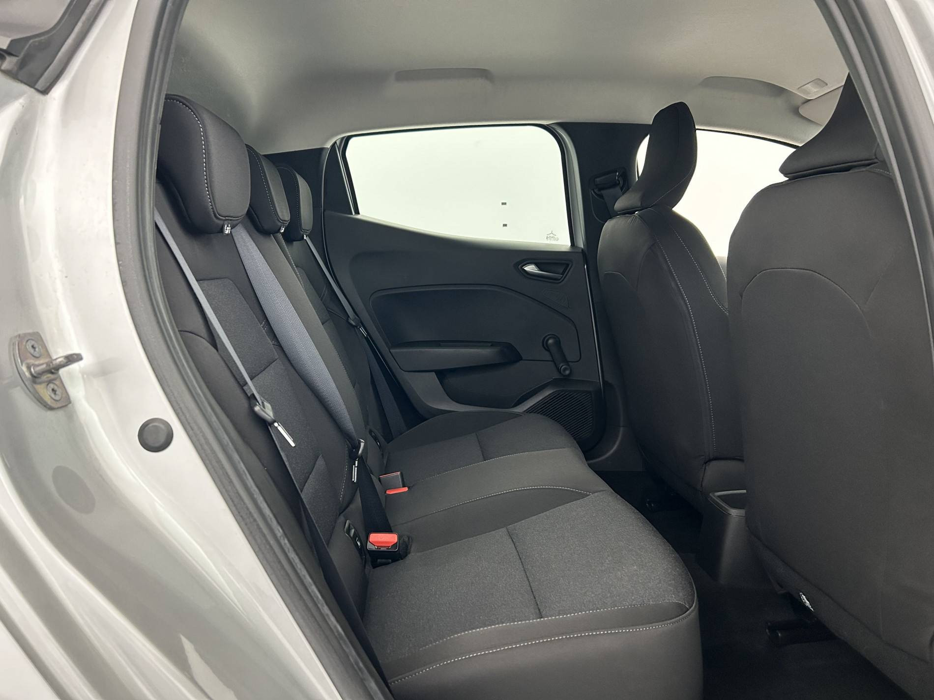 Vente en ligne Renault Clio 5 Clio TCe 90 au prix de 14 490 €