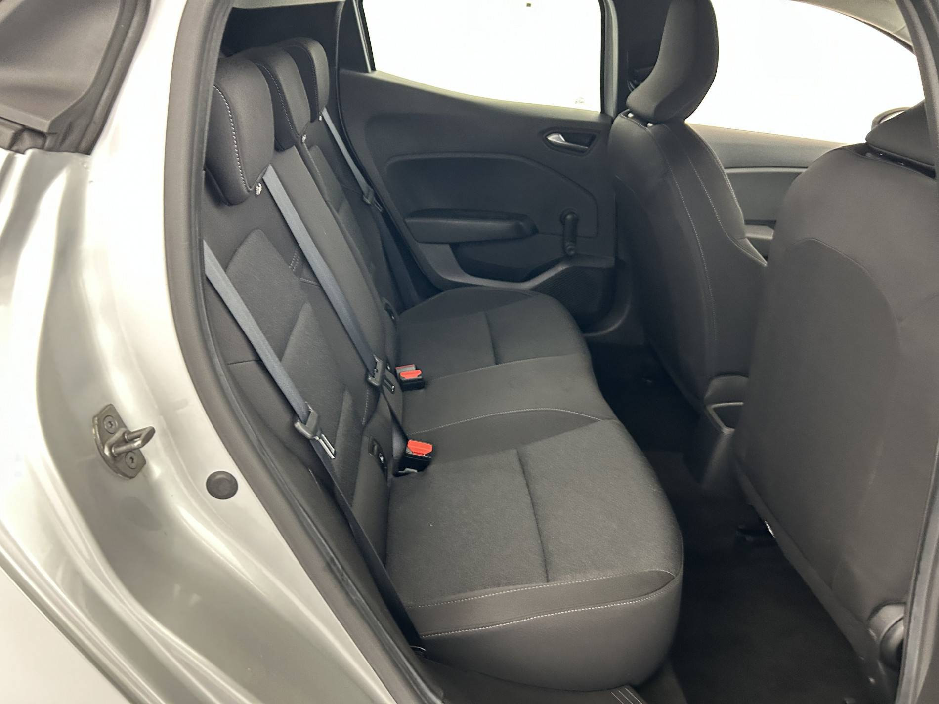 Vente en ligne Renault Clio 5 Clio TCe 90 au prix de 14 990 €