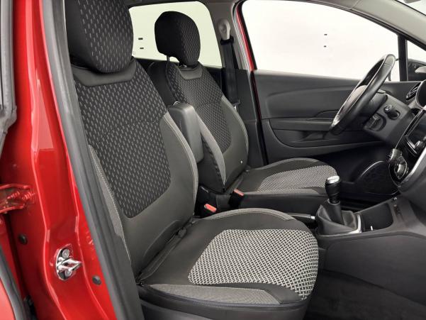 Vente en ligne Renault Captur  TCe 90 - 19 au prix de 13 990 €