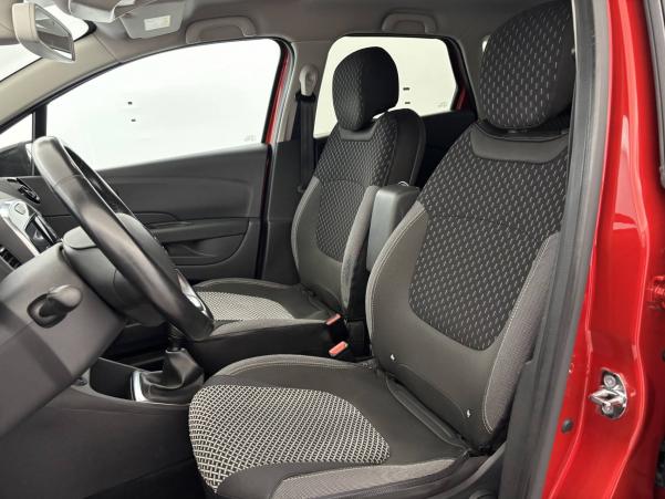 Vente en ligne Renault Captur  TCe 90 - 19 au prix de 13 990 €