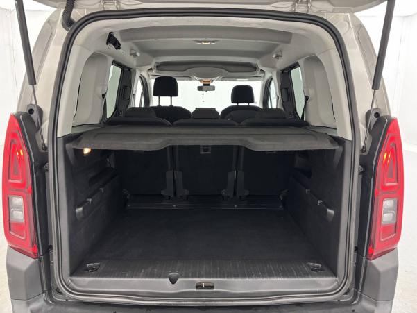 Vente en ligne Citroën Berlingo  Taille M BlueHDi 130 S&S BVM6 au prix de 18 490 €