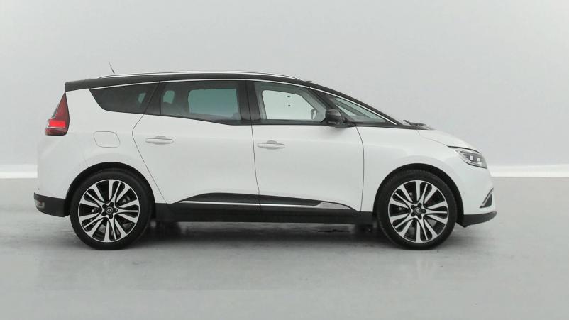 Vente en ligne Renault Grand Scenic 4 Grand Scenic Blue dCi 150 EDC au prix de 24 990 €