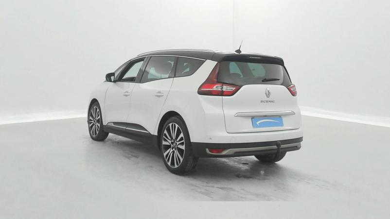 Vente en ligne Renault Grand Scenic 4 Grand Scenic Blue dCi 150 EDC au prix de 24 990 €