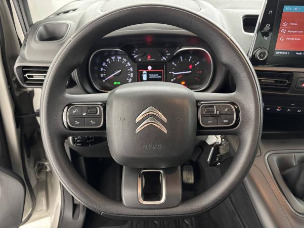 Vente en ligne Citroën Berlingo  Taille M BlueHDi 130 S&S BVM6 au prix de 18 490 €