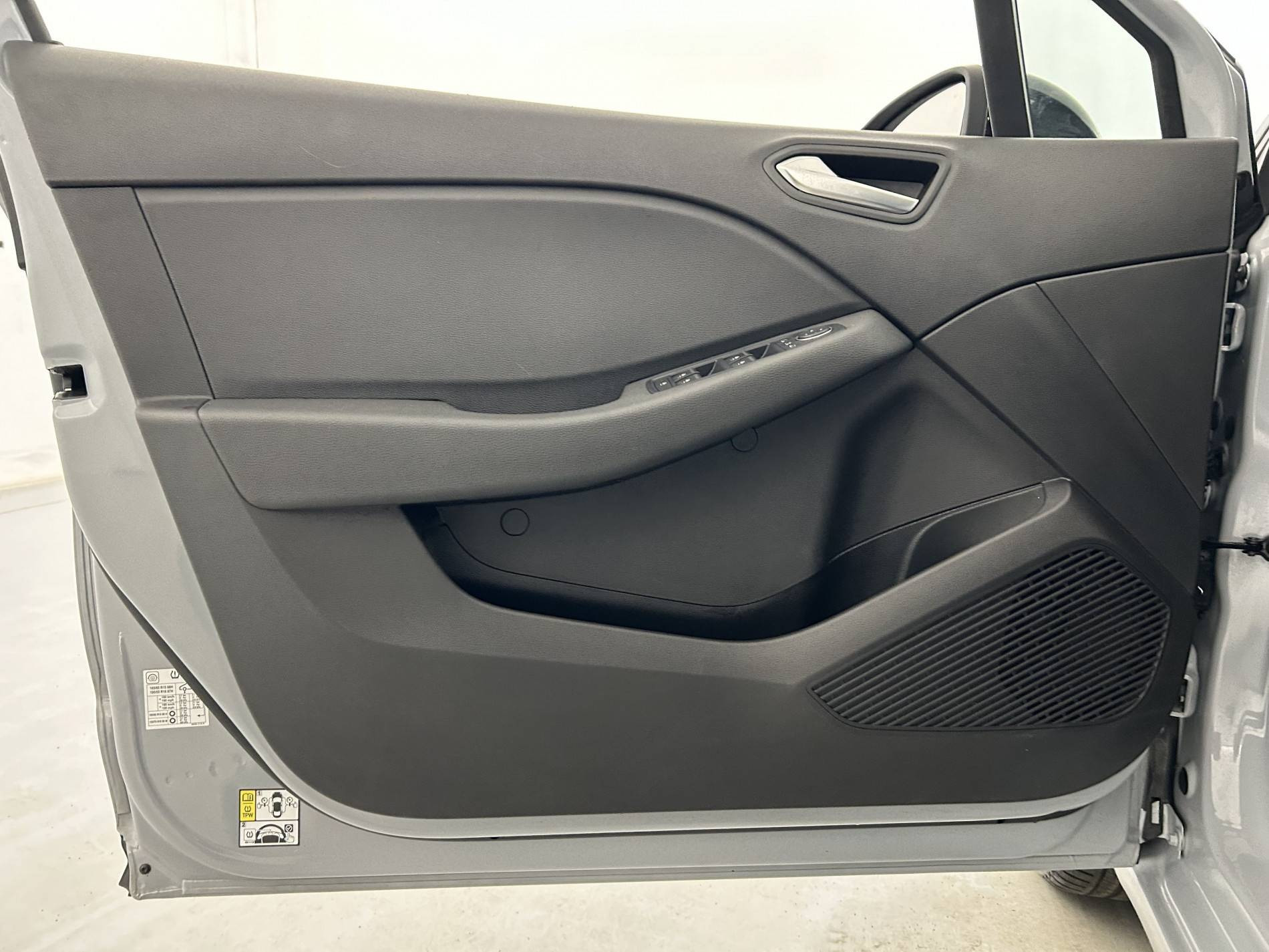 Vente en ligne Renault Clio 5 Clio TCe 90 au prix de 14 990 €