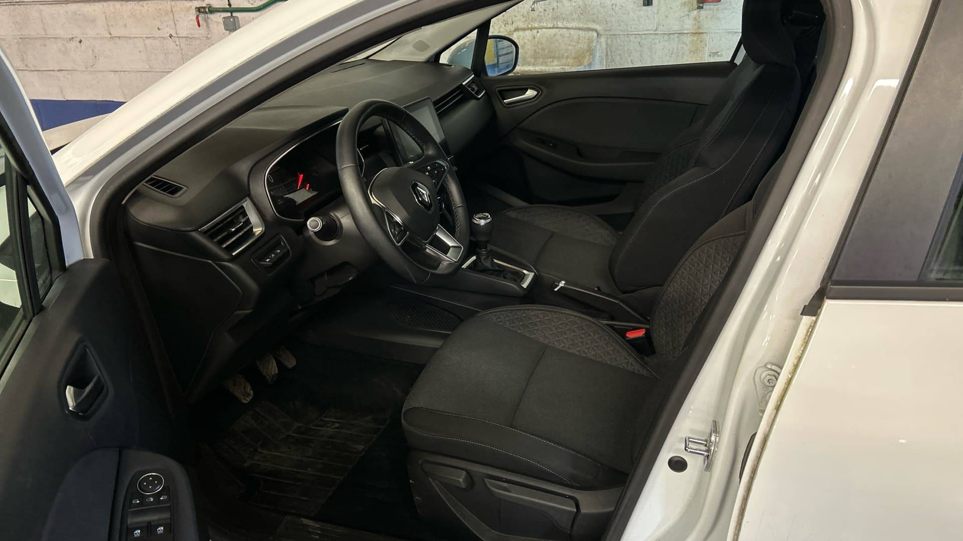 Vente en ligne Renault Clio 5 Clio Blue dCi 85 au prix de 13 490 €