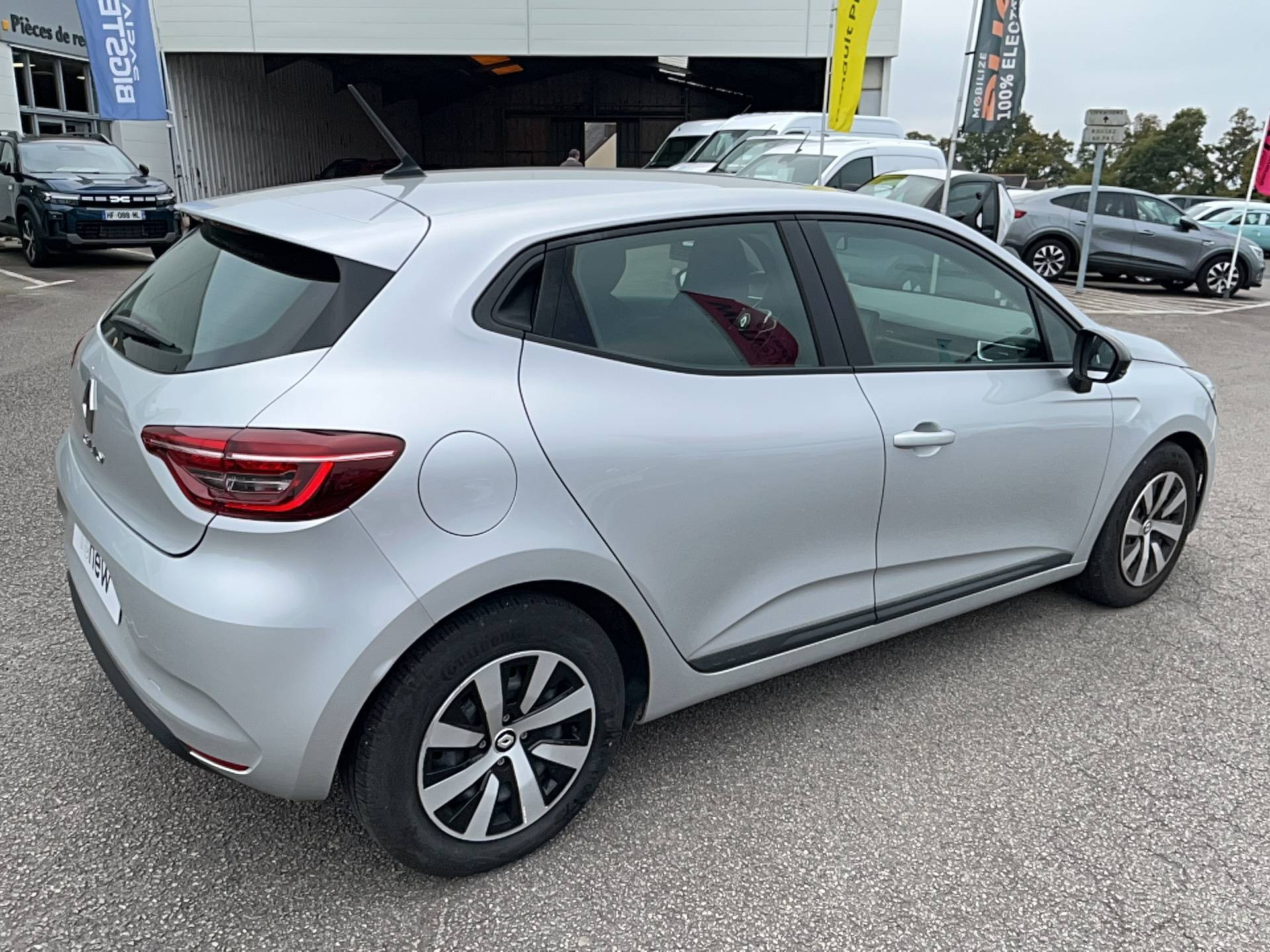 Vente en ligne Renault Clio 5 Clio TCe 90 au prix de 14 490 €