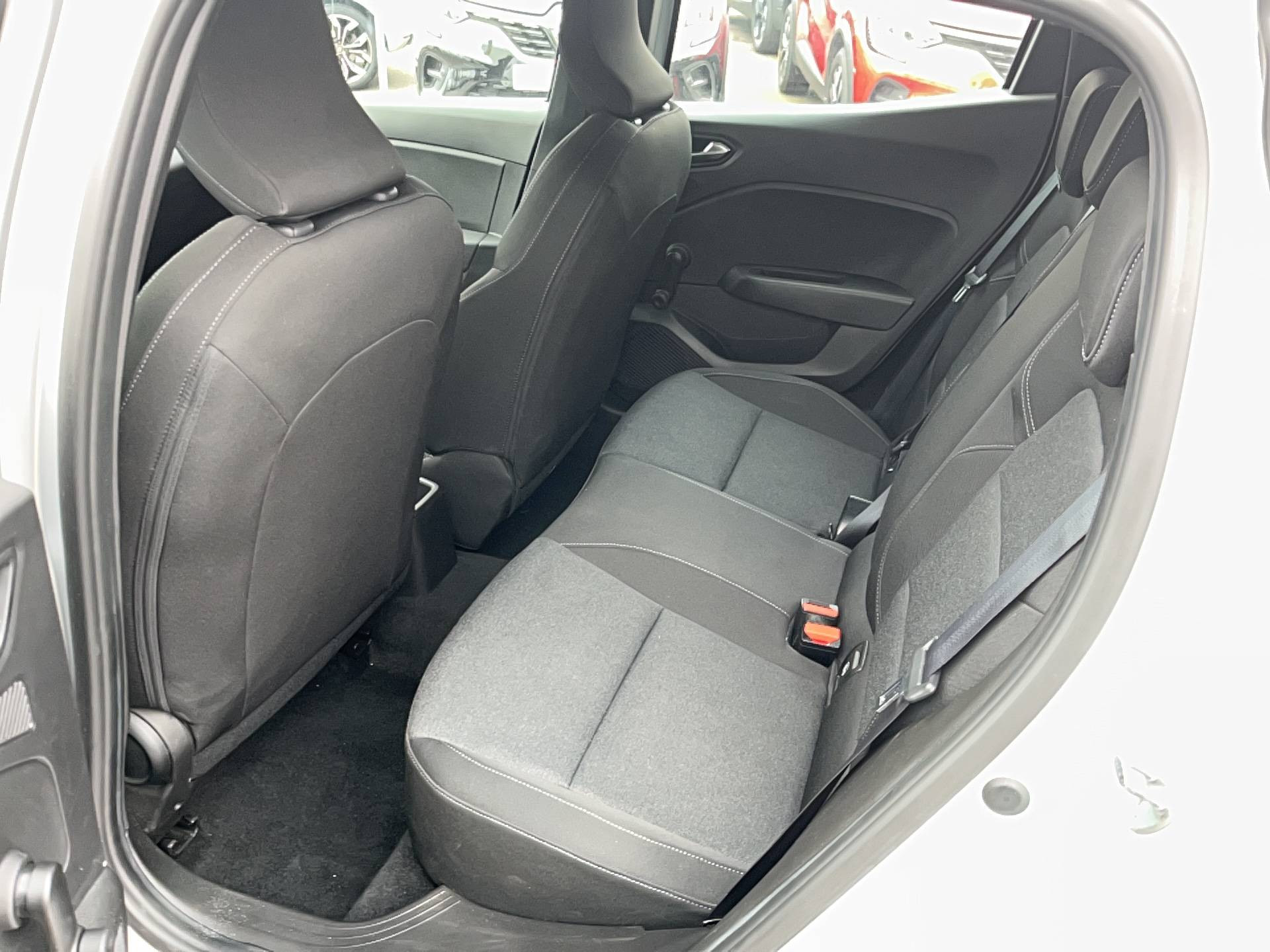 Vente en ligne Renault Clio 5 Clio TCe 90 au prix de 14 490 €