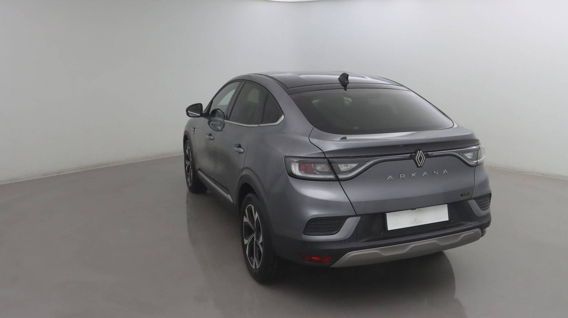 Vente en ligne Renault Arkana  E-Tech full hybrid 145 GSR2 au prix de 27 990 €