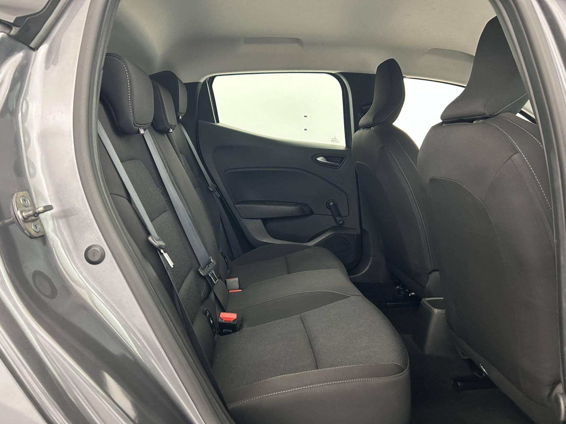 Vente en ligne Renault Clio 5 Clio TCe 90 au prix de 14 290 €