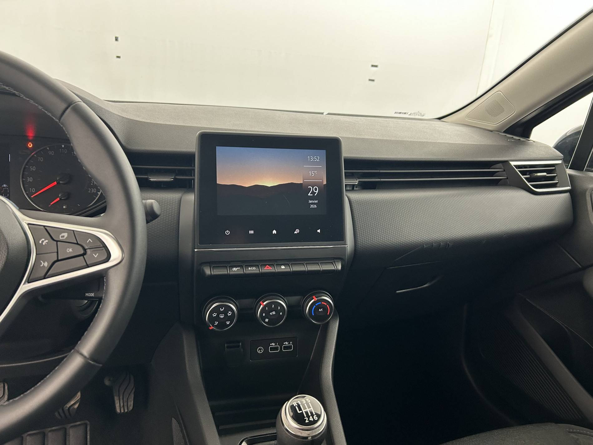 Vente en ligne Renault Clio 5 Clio TCe 90 au prix de 14 290 €