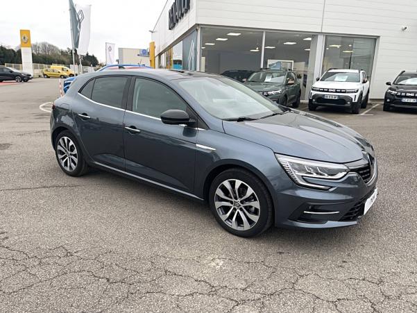 Vente en ligne Renault Megane 4  Blue dCi 115 EDC au prix de 25 490 €