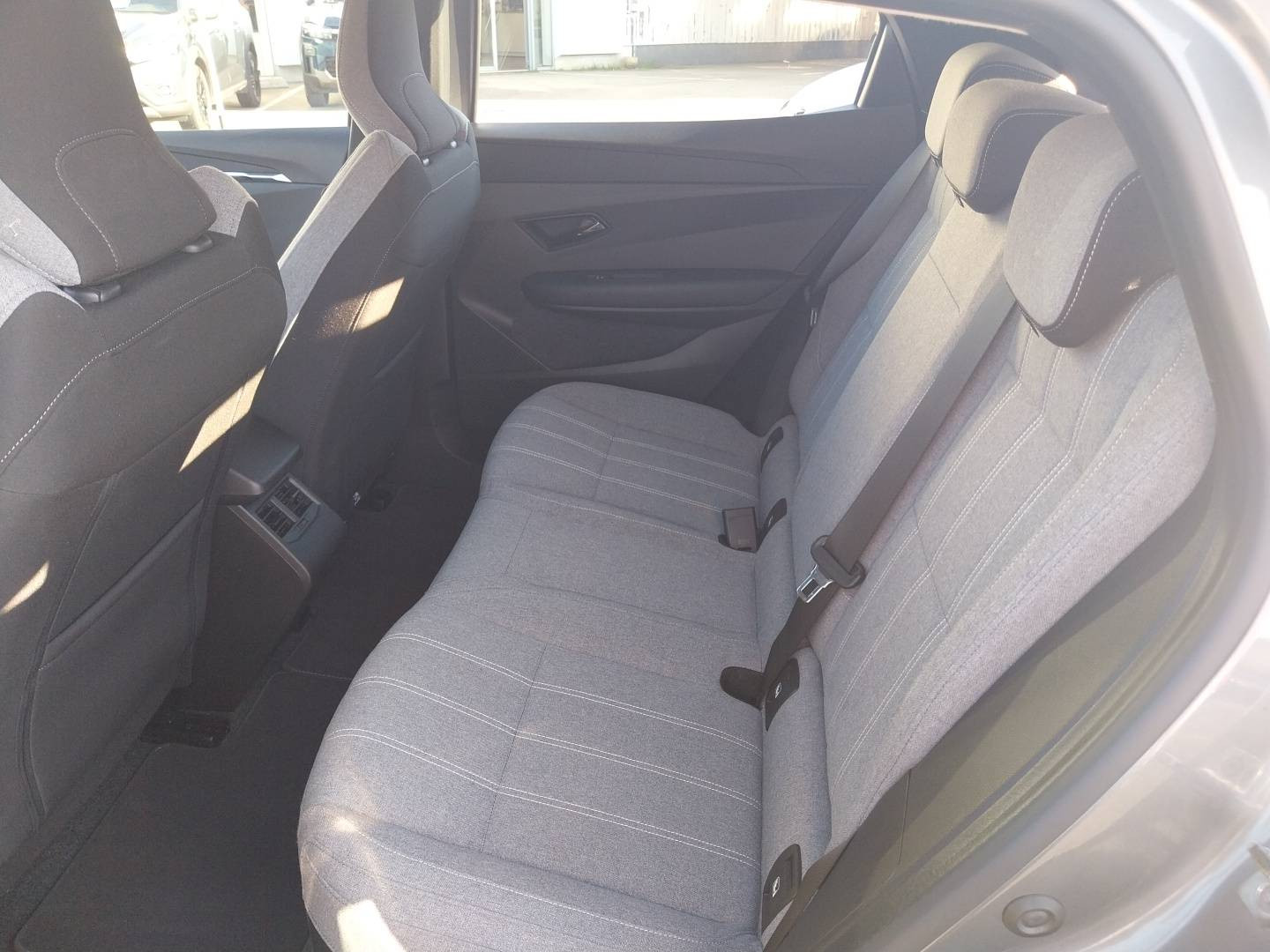 Vente en ligne Renault Megane E-Tech  ER EV60 130ch super charge au prix de 21 990 €