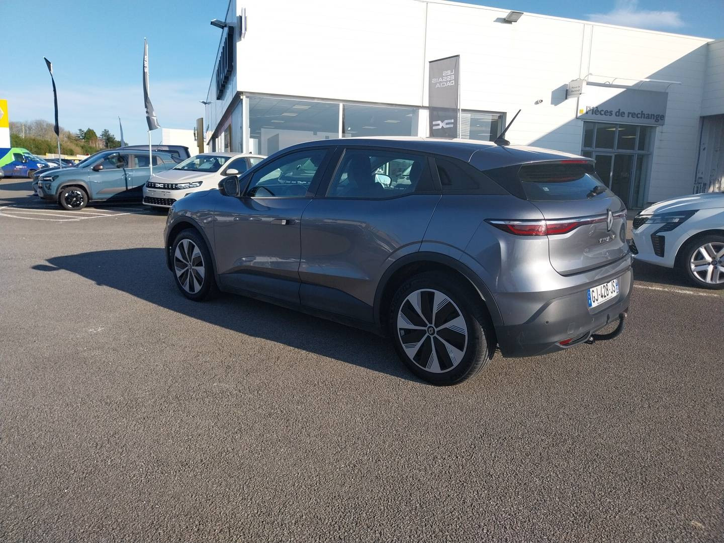 Vente en ligne Renault Megane E-Tech  ER EV60 130ch super charge au prix de 21 990 €