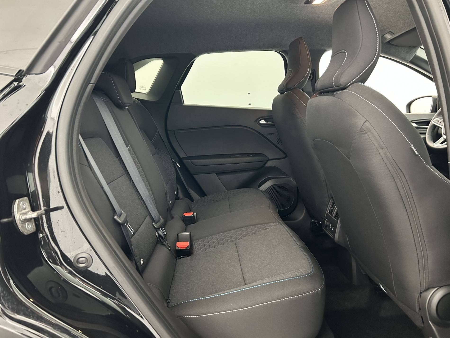 Vente en ligne Renault Symbioz  E-Tech full hybrid 145 au prix de 27 490 €