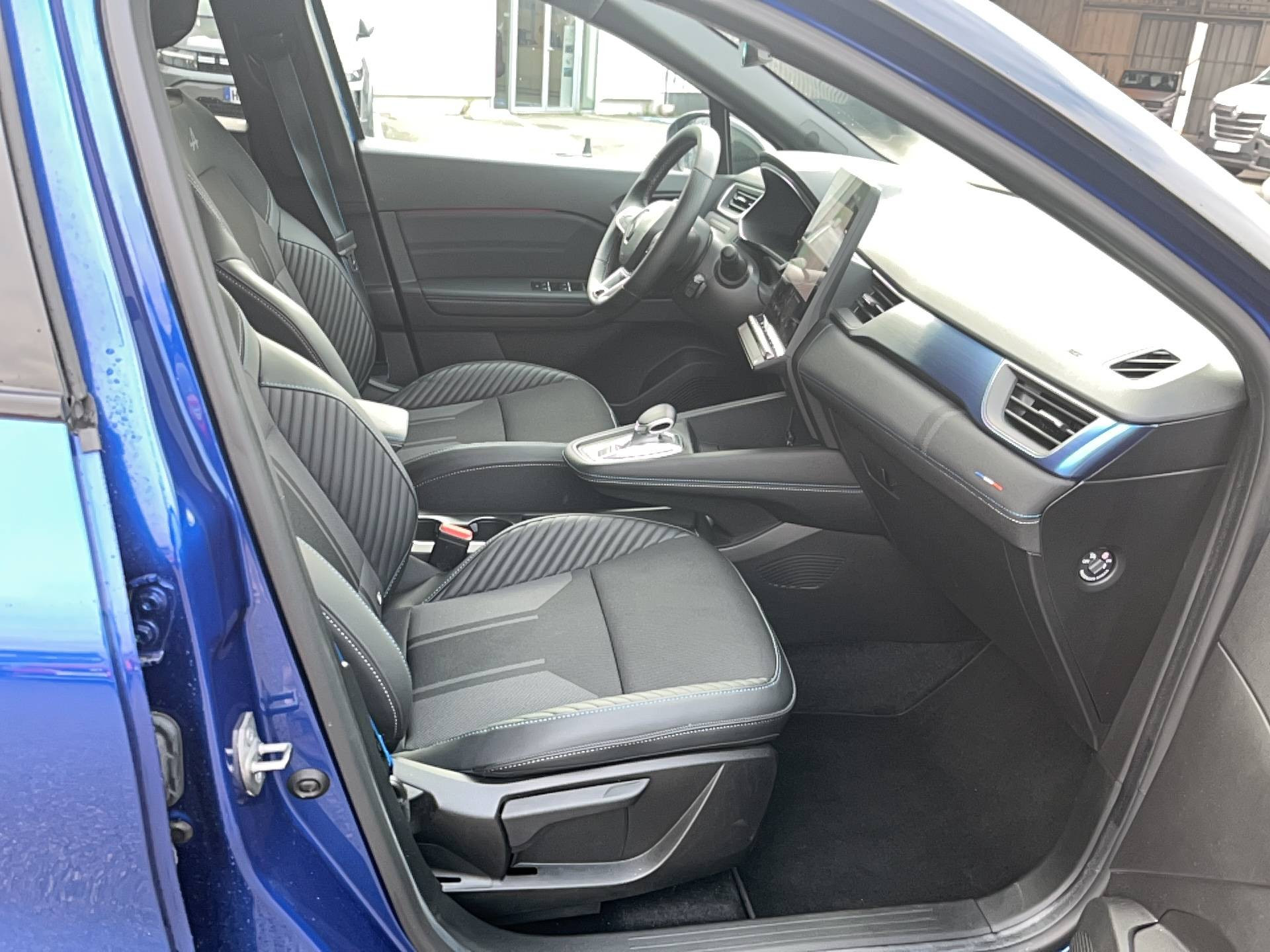 Vente en ligne Renault Captur  E-Tech full hybrid 145 ch au prix de 26 990 €