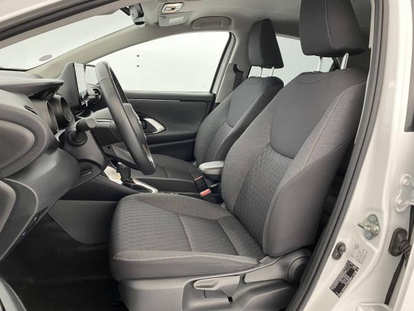 Vente en ligne Toyota Yaris Yaris Hybride 116h au prix de 21 490 €