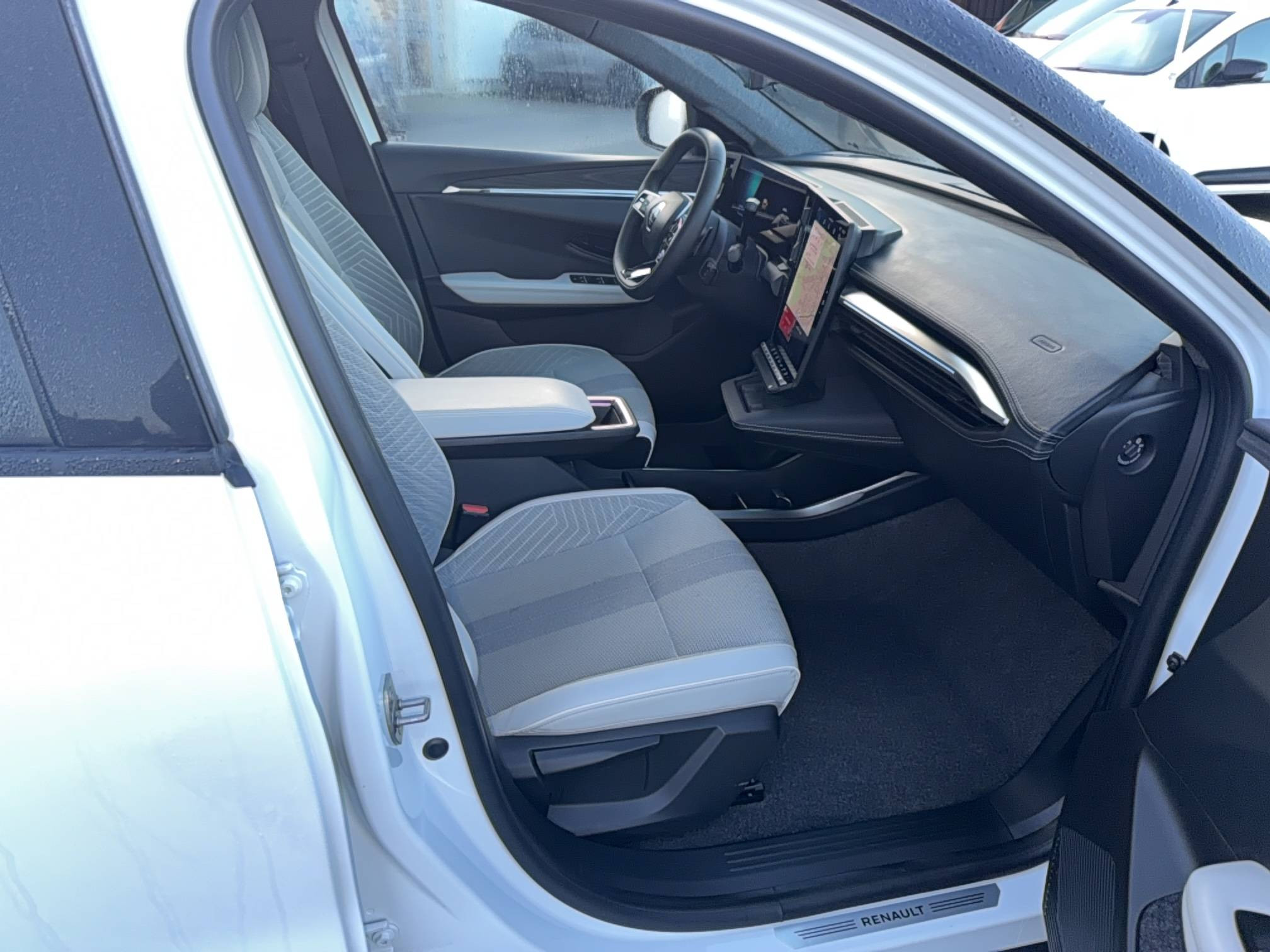 Vente en ligne Renault Scenic E-Tech  220 ch grande autonomie au prix de 36 990 €