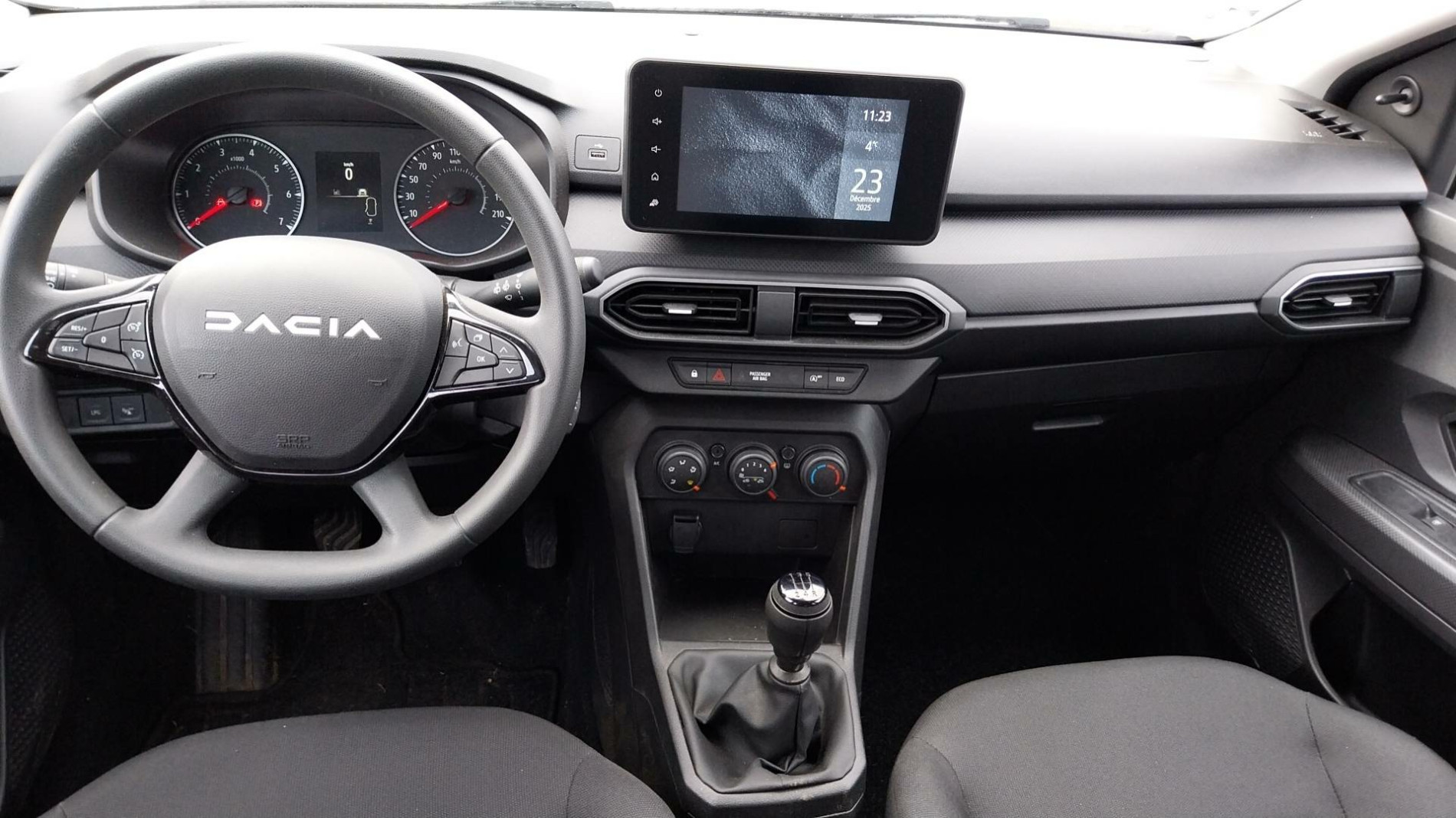 Vente en ligne Dacia Sandero  ECO-G 100 au prix de 12 990 €