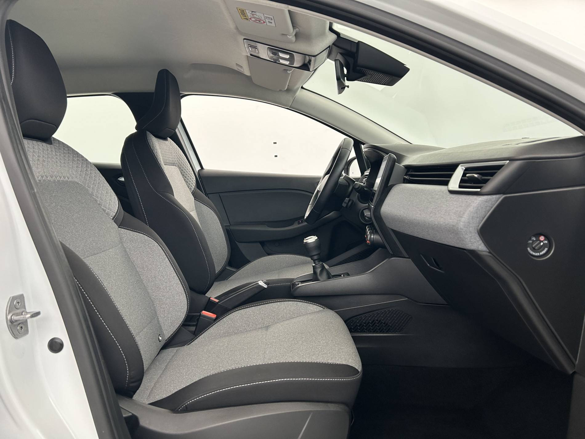 Vente en ligne Renault Clio 5 Clio Blue dCi 100 ch GSR2 au prix de 18 990 €