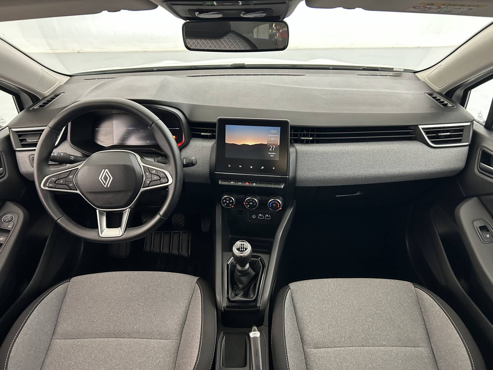 Vente en ligne Renault Clio 5 Clio Blue dCi 100 ch GSR2 au prix de 18 990 €