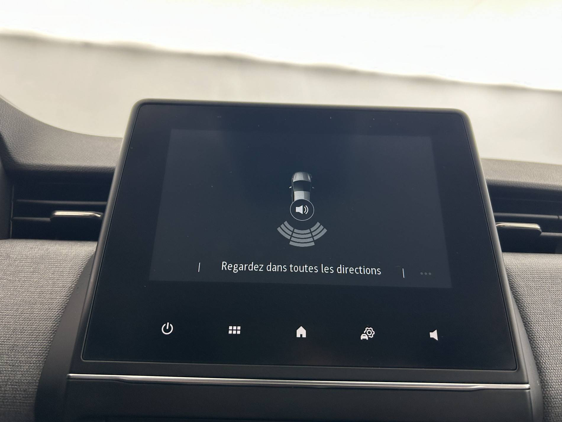 Vente en ligne Renault Clio 5 Clio Blue dCi 100 ch GSR2 au prix de 18 990 €